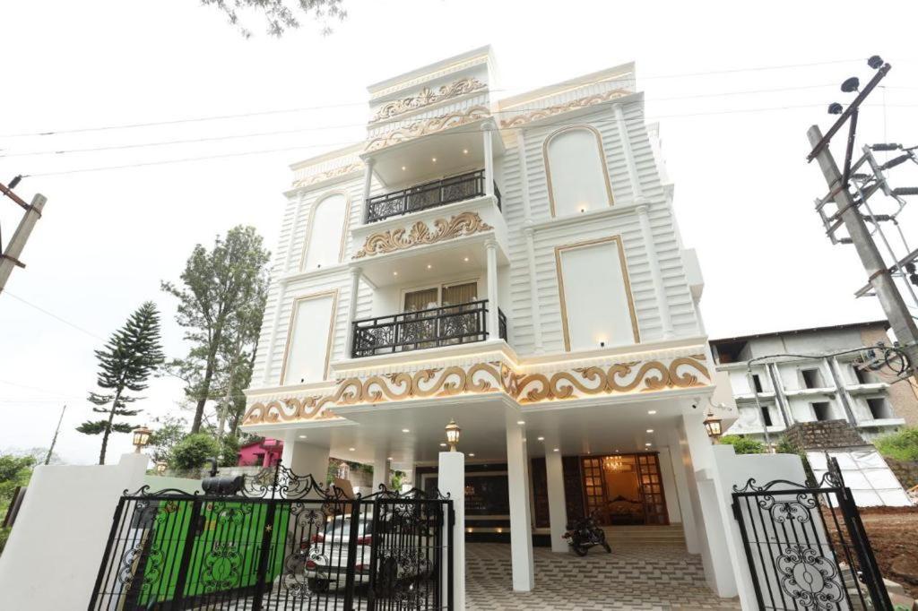 White Mint Hotel Yercaud Exterior photo